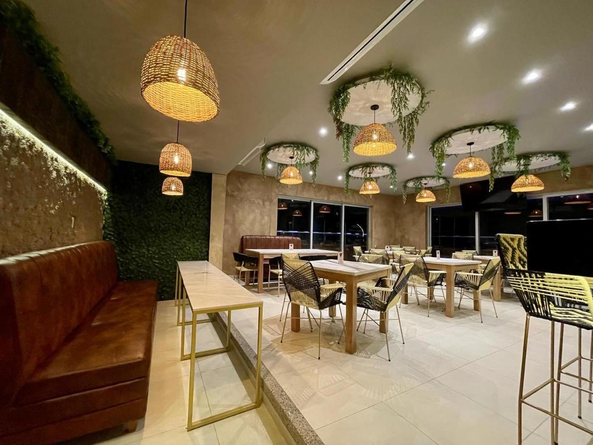 Hotel Provincia Plaza San Juan del Cesar Zewnętrze zdjęcie
